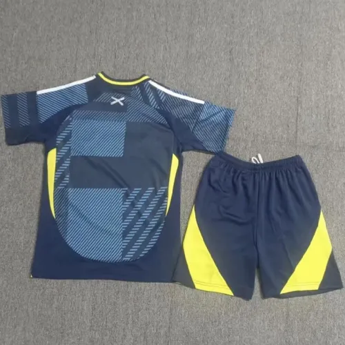 24/25 Scotland home kids kit