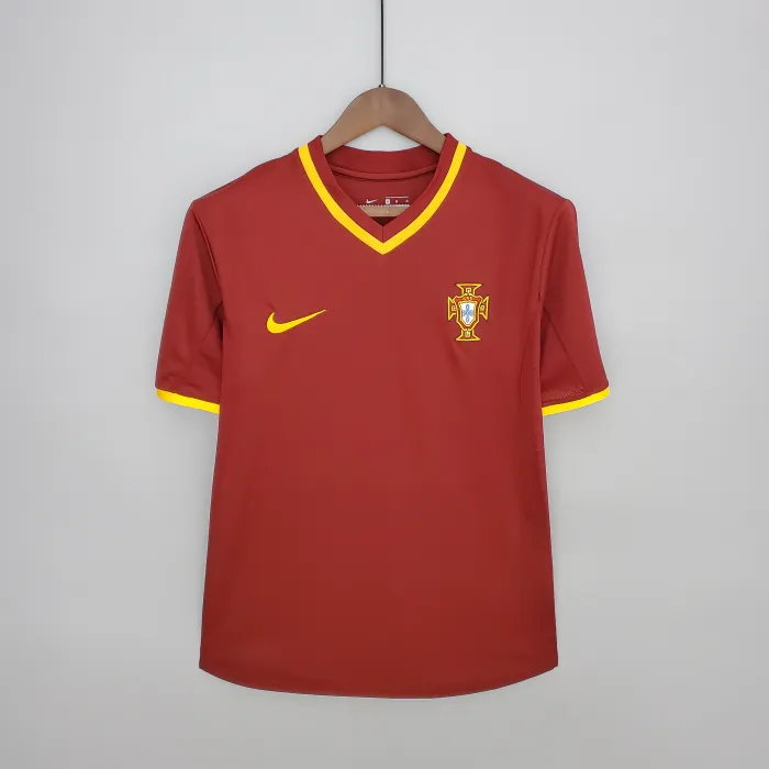 Retro 2000 Portugal home