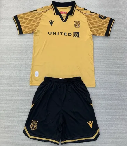 24/25 Wrexham third kids kit