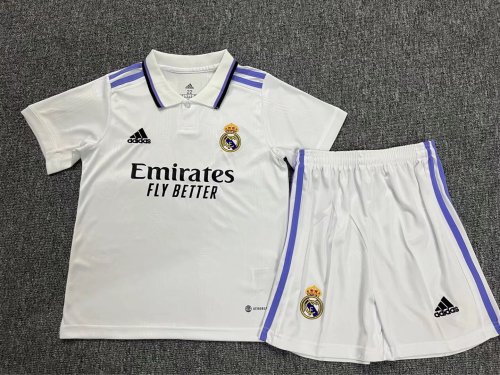 22/23 Real Madrid home kids kit
