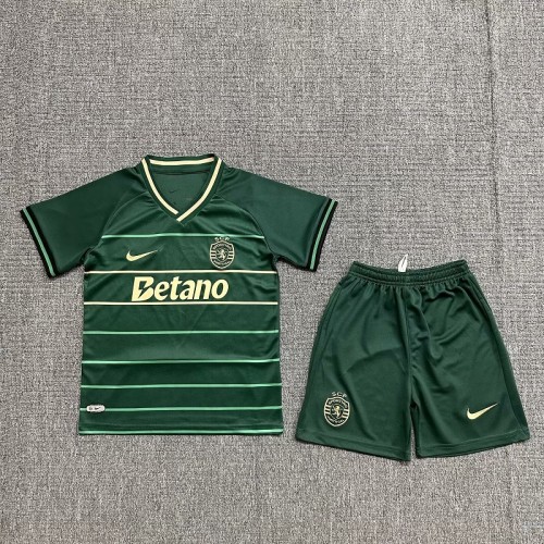 24/25 Sporting CP away kids kit