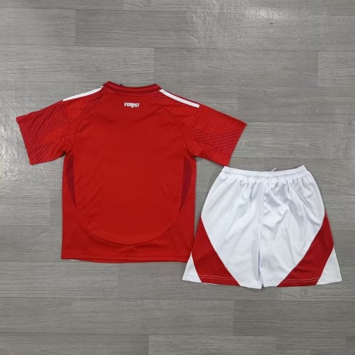 24/25 Nottingham Forest home kids kit
