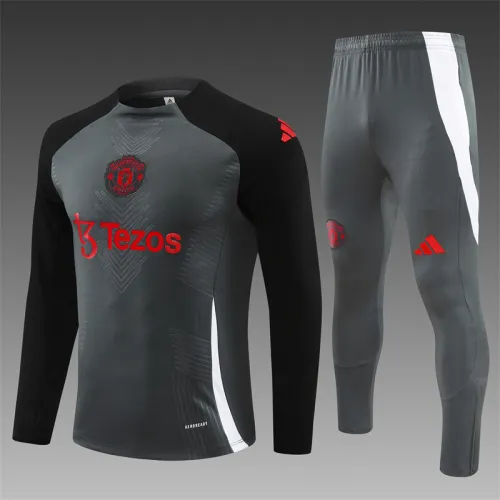 24/25 Manchester United training suit dark grey 1