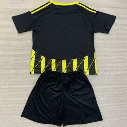 24/25 Aberdeen Away kids kit
