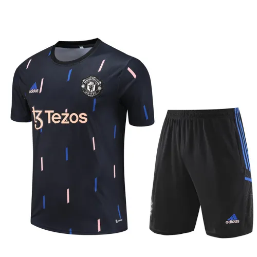 23/24 Manchester United Short sleeve black training suit