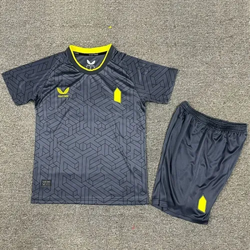 24/25 Everton Away kids kit