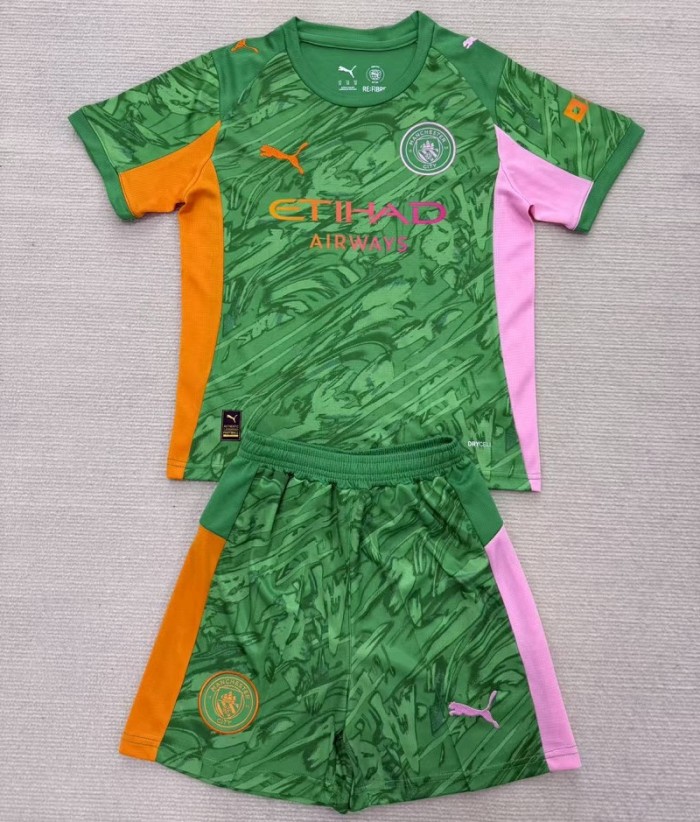 25/26 Manchester City goalkeeper kids kit green