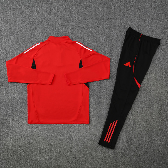 25/26 Manchester United Adult training suit red