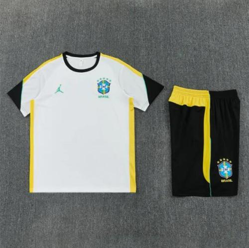 26/27 Brazil Short sleeve Adult training suit white