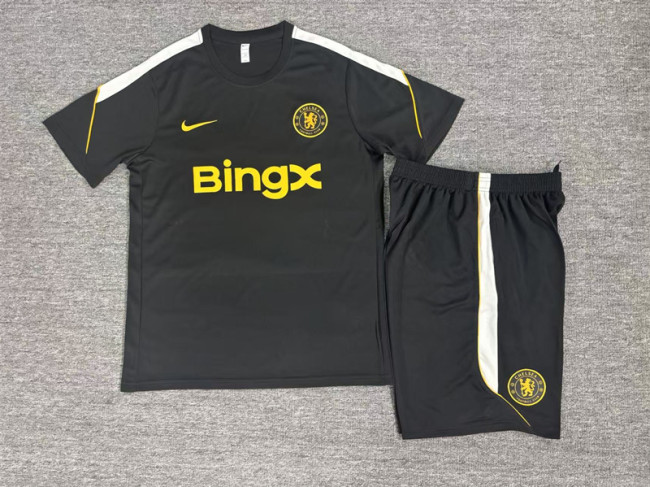 26/27 Chelsea short sleeved Kids training suit black