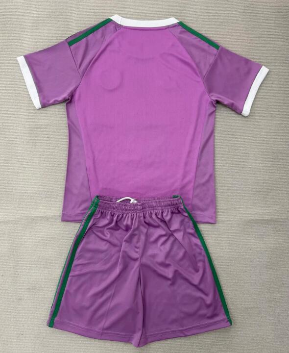 26/27 Manchester United GK kids kit
