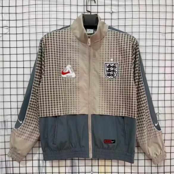 26/27 England trench coat