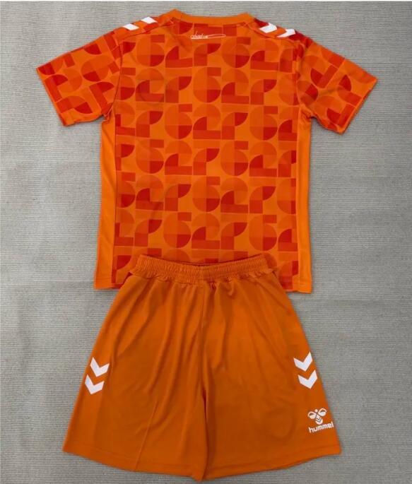 26/27 Sunderland goalkeeper Adult Set orange