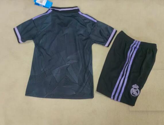 26/27 Real Madrid kids kit Special Edition
