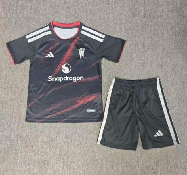 27/28 Manchester United third kids kit