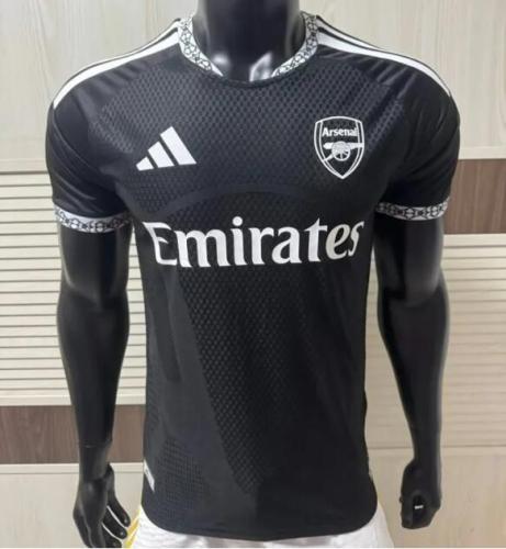 27/28 Arsenal third Player version