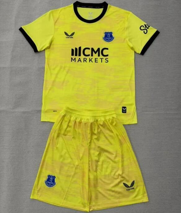 26/27 Everton goalkeeper Adult Set yellow