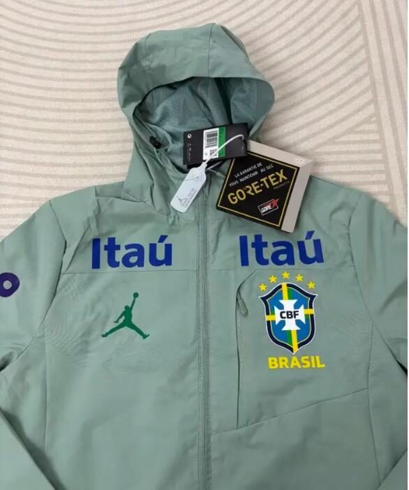 26/27 Brazil windcheater trench coat jacket