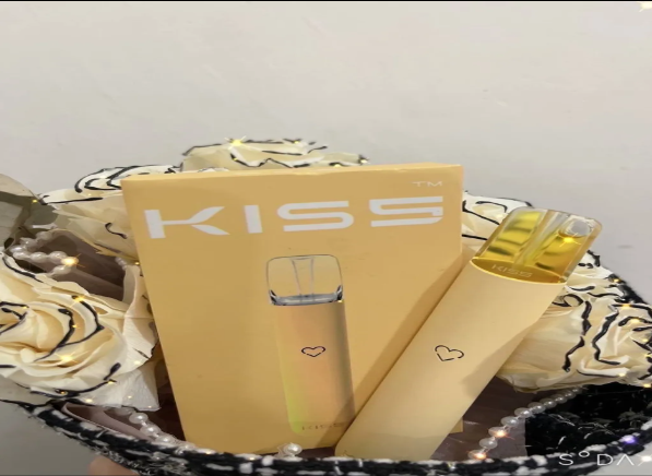 台灣現貨KISS 5愛心煙桿主機 kis5鎧斯5號一代主機 通用一代煙彈
