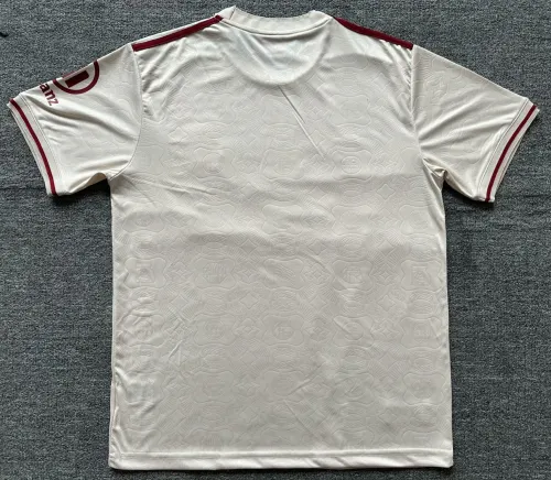 24-25 Bayern Apricot 125th Anniversary Fans Soccer Jersey *杏色