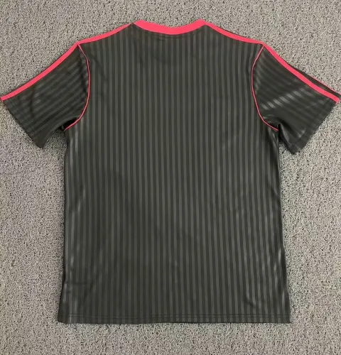 25-26 Man Utd Black Special Edition Fans Soccer Jersey