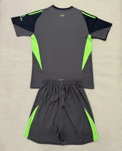 25-26 LIV GoalKeeper  Adult Suit