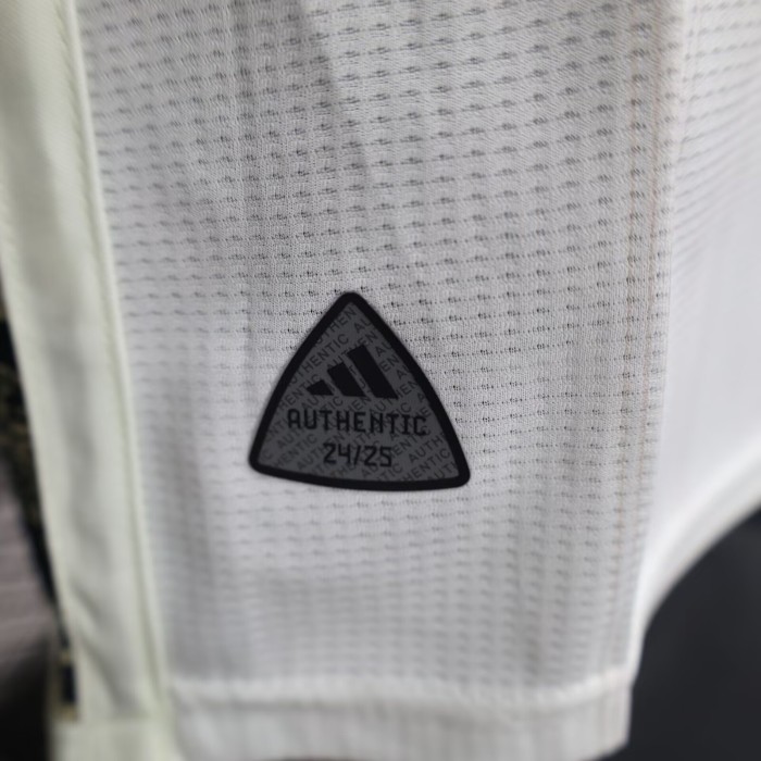 25-26 Algeria Player Version Training shirts (黑标)