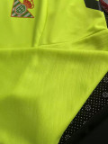 24-25 Real Betis Fluorescent green Half Pull Tracksuit (Pants Have Pocket)(半拉链)