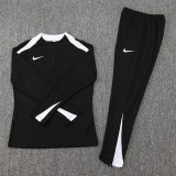 24-25 NK Black Kids Half Pull Tracksuit #05(童装半拉链)(白色领)