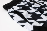 C2446 Jordan Black White Casual Short Pants