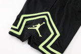A2437 Jordan Green Black Casual Short Pants