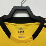 2011-2012 RMA Yellow GoalKeeper Retro Soccer Jersey (带章)