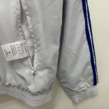 24-25 Man Utd Blue & White Double Sided Windbreaker (双面风衣)