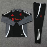 24-25 Man Utd Black Half Pull Tracksuit (半拉链)