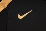 24-25 PSG Black Half Pull Tracksuit (半拉链)