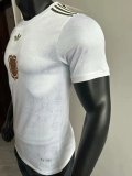 24-25 Bayern White Special Edition Player Version Soccer Jersey (标在中间)