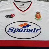 2001-2002 Mallorca White Retro Soccer Jersey *带章