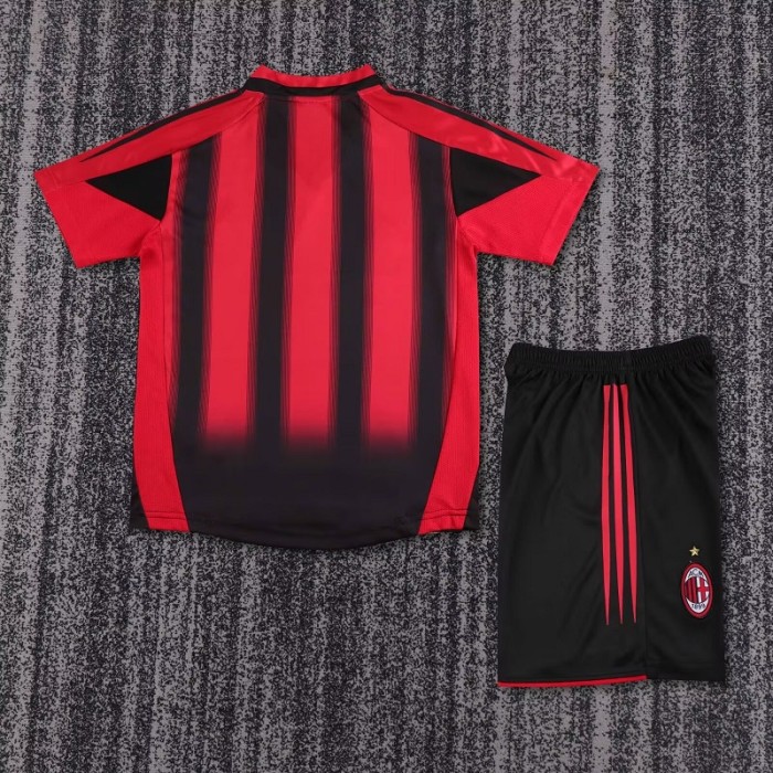 Retro 04/05 AC Milan home kids kit