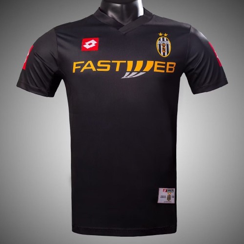 Retro 01/02 Juventus Away football Jersey