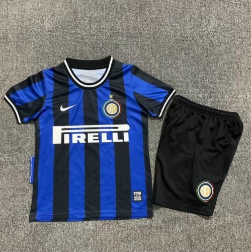 Retro 2010 Inter Milan home kids kit