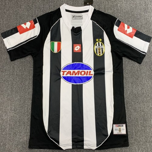 Retro 02/03 Juventus home