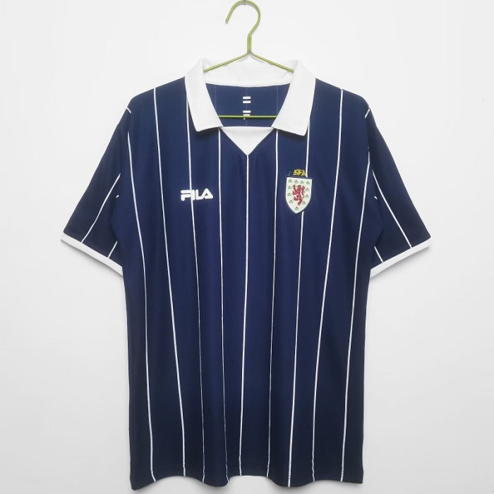 Retro 2002 Scotland home football Jersey