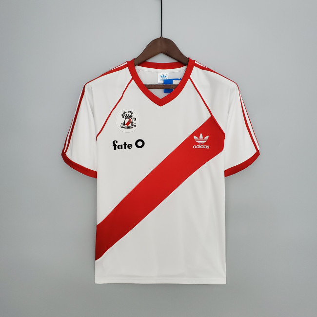 Retro 1986 River Plate home