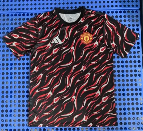 25/26 Manchester United training shirt