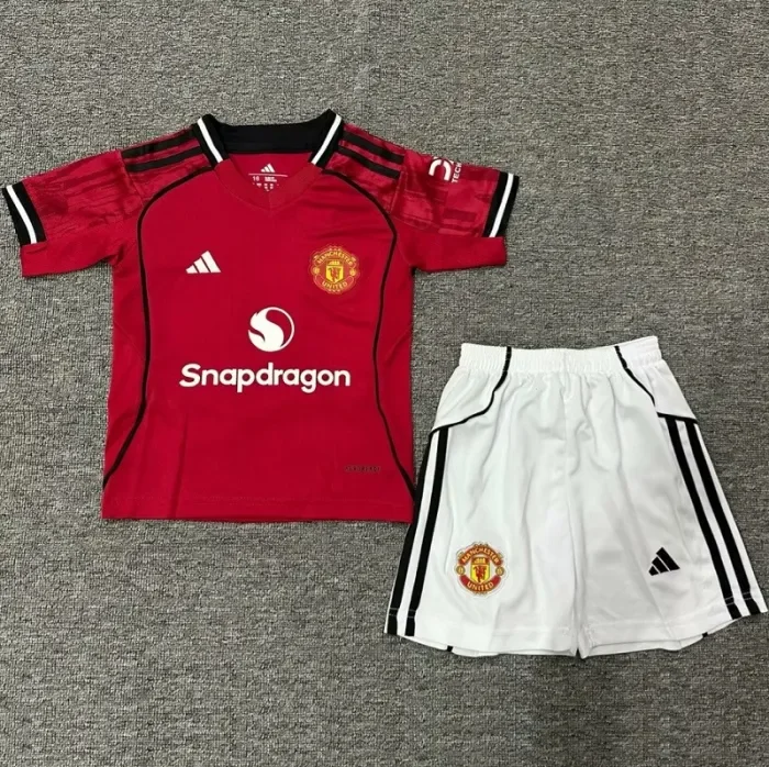 25/26 Manchester United home kids kit