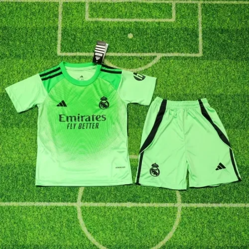25/26 Real Madrid goalkeeper kids kit green