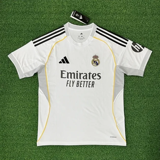 25/26 Real Madrid home football Jersey