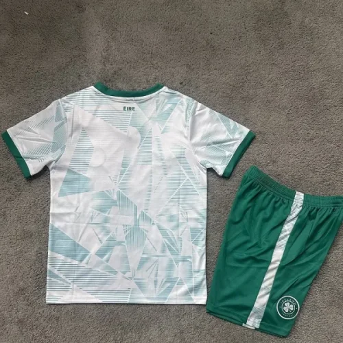 25/26 Ireland Away kids kit