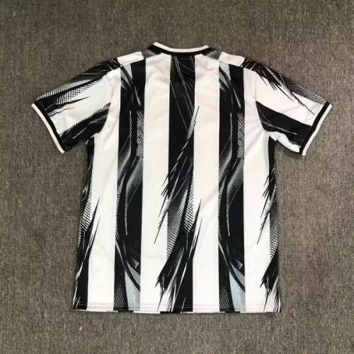 26/27 Newcastle United home football Jersey