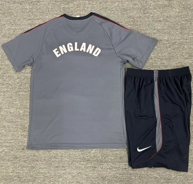 26/27 England short -sleeved  KIDS training suit